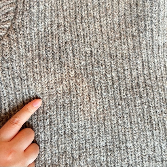 Vintage Handmade Wool Sweater Knit Cardigan - Picture 7 of 10